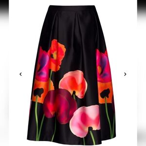 Nissa NWT Shiny Black Satin Like Floral Black Red Skirt Women's